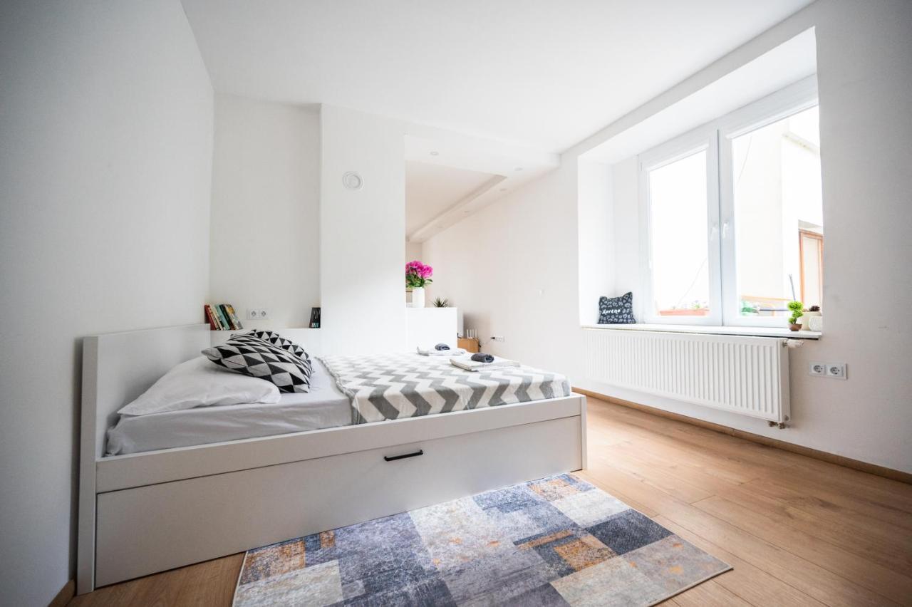 Modern Studio Apartment In The Old Town Sarajevo Luaran gambar