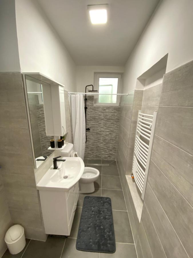 Modern Studio Apartment In The Old Town Sarajevo Luaran gambar