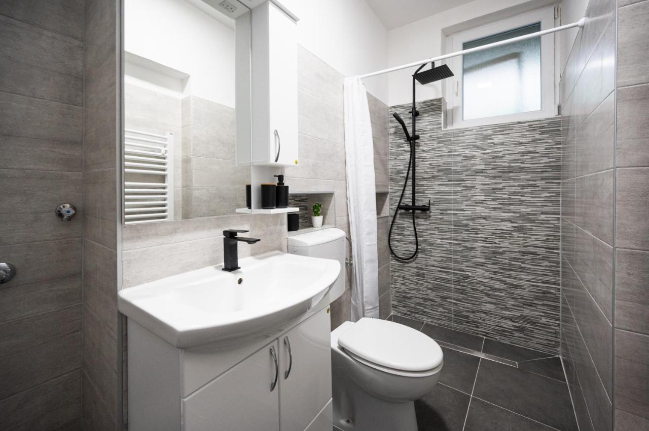 Modern Studio Apartment In The Old Town Sarajevo Luaran gambar