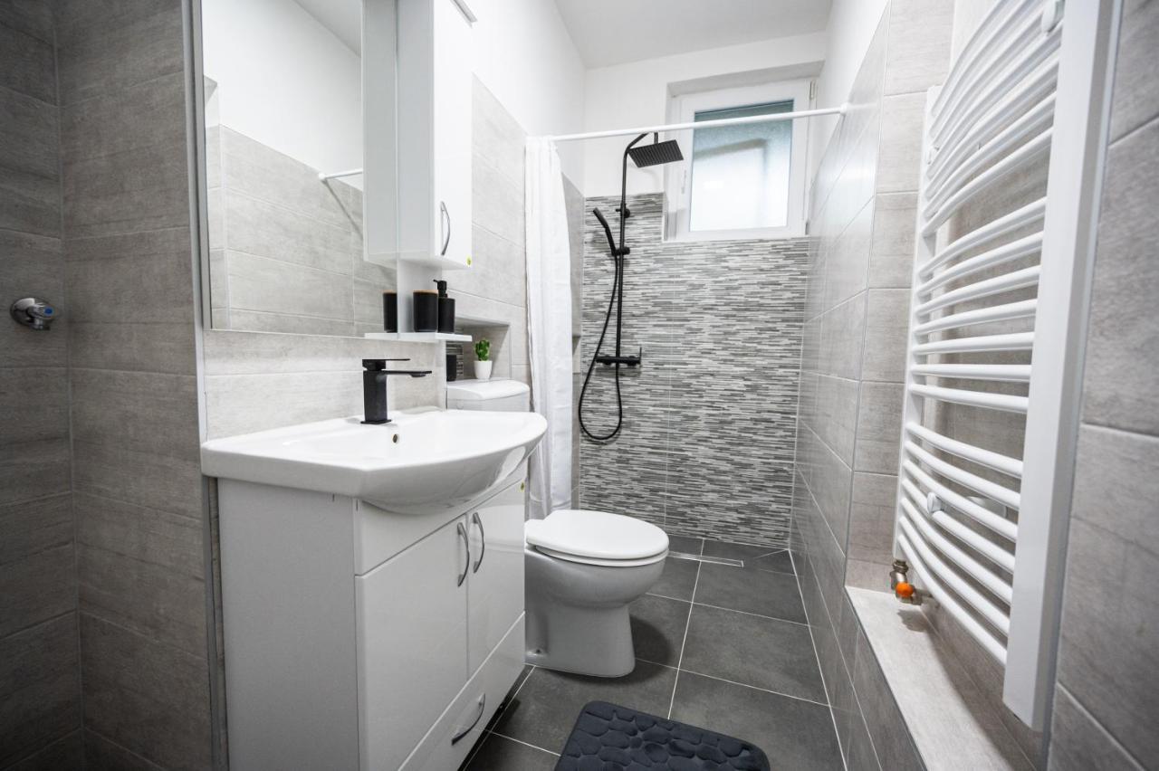 Modern Studio Apartment In The Old Town Sarajevo Luaran gambar