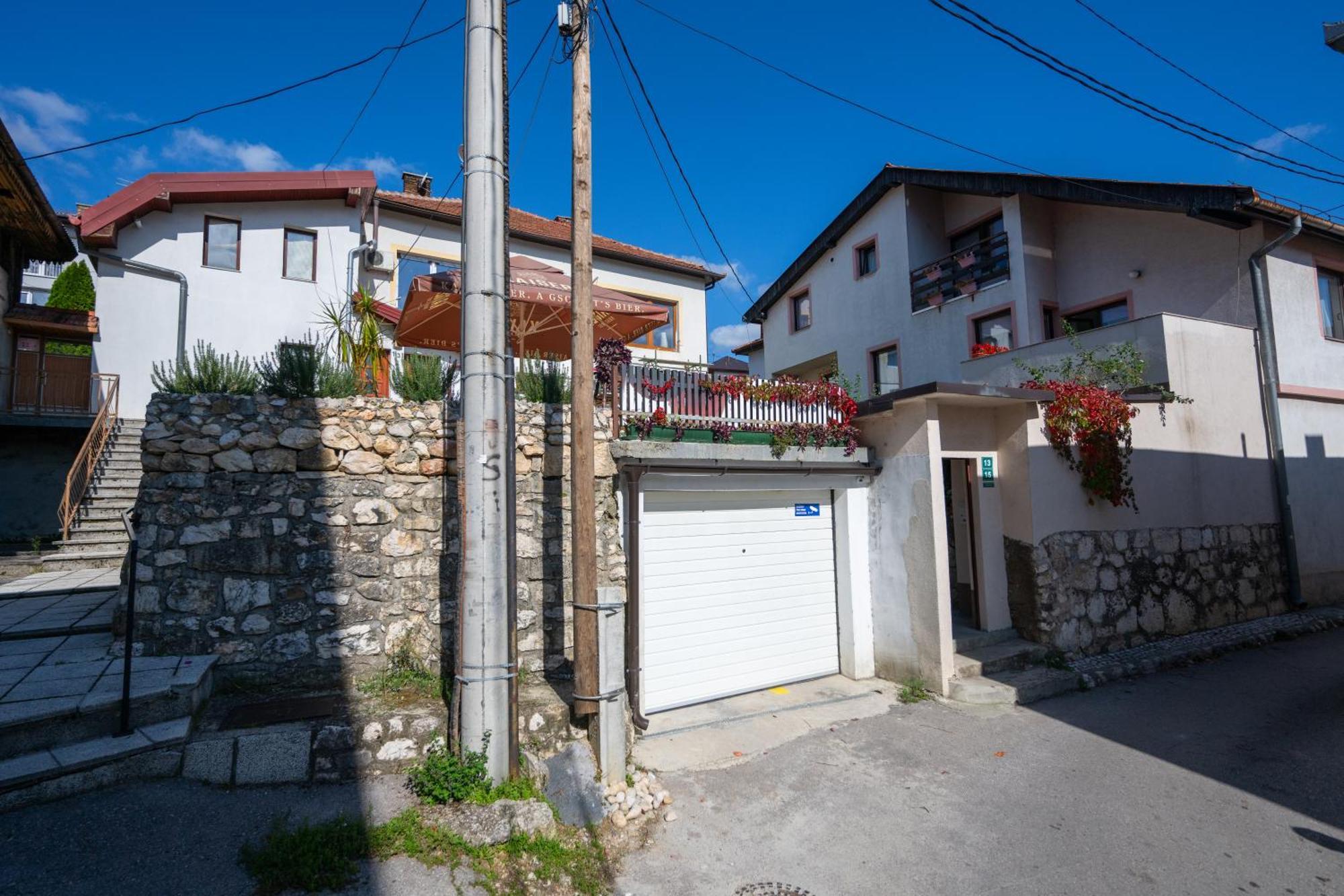 Modern Studio Apartment In The Old Town Sarajevo Luaran gambar